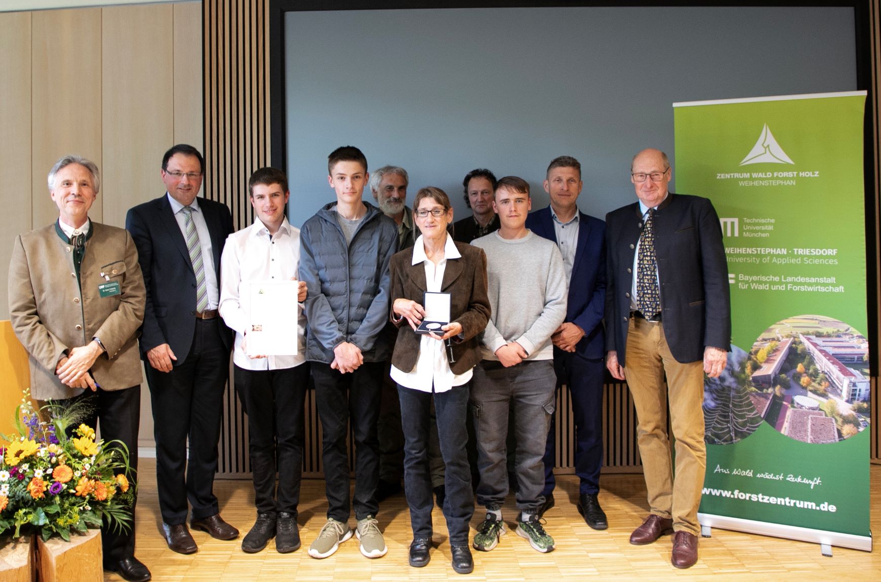 Laudatoren und Preistragende der Daetzel Medaille Foto Jakob Hiller ZWFHkl