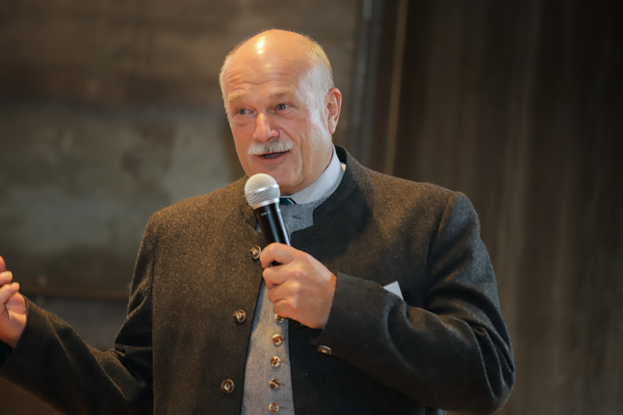 Prof. Dr. Manfred Schölch Prof. Dr. Manfred Schölch